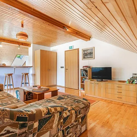 Apartma House Mavko Near Cerknica - Happy Grahovo