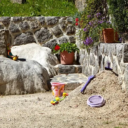 House Mavko Near Cerknica - Happy