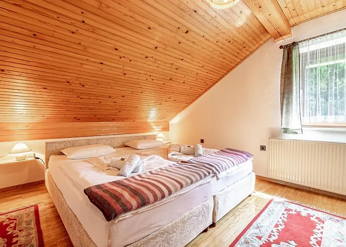 House Mavko Near Cerknica - Happy Appartamento Grahovo